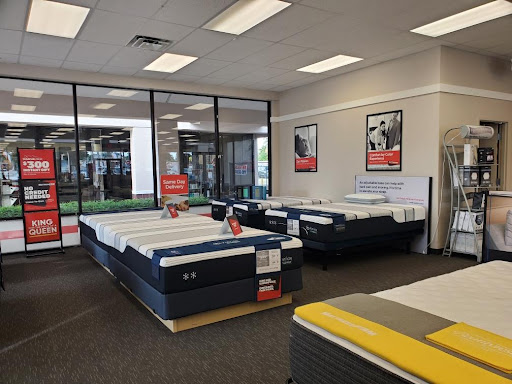 Mattress Firm Kendall Corner