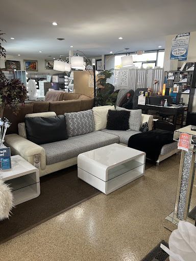 Furniture & Mattress Warehouse