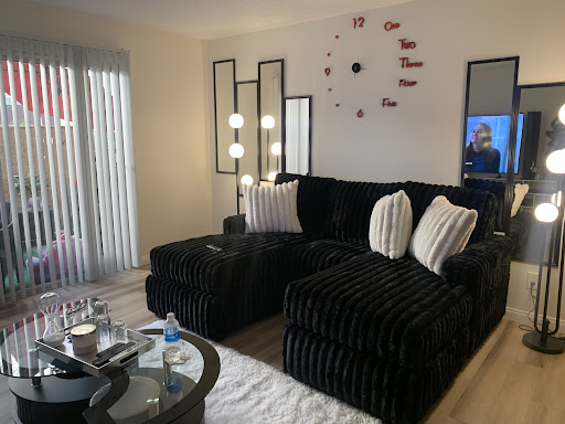 Roger's Discount Furniture