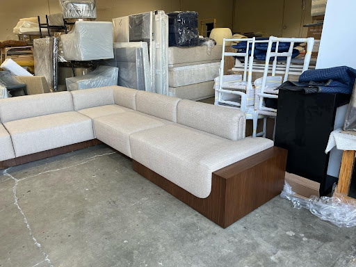 Moyes Custom Furniture Inc.