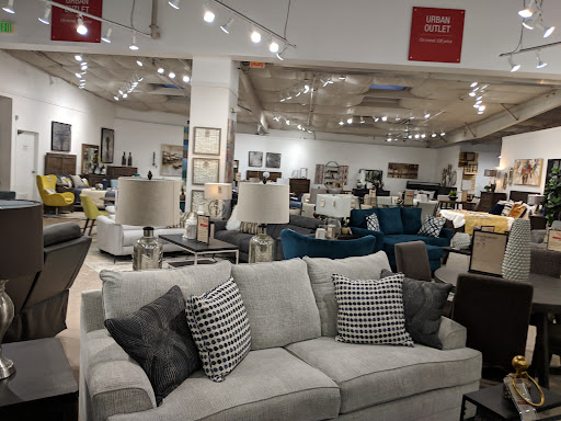 Jerome's Furniture Mattress & Patio Superstore-El Cajon