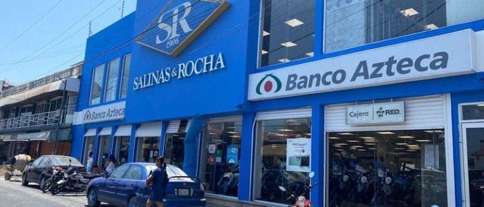 Salinas y Rocha, Uruguay: Imagen de Atardecer con Dunas y Aves Migratorias