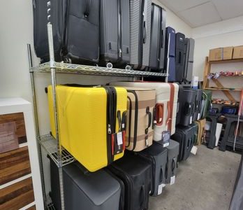 Muebles y decoración de Mi Segundita Furniture & More: estilo moderno para tu hogar