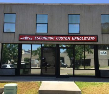 Tapizado a medida en Escondido – Diseño personalizado de muebles y sofás de alta calidad