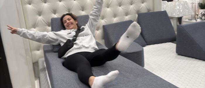 El Doctor de los Colchones – D’Capri Furniture: colchones premium para un descanso saludable