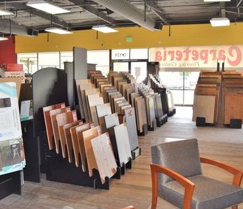 Carpeteria Flooring Center – Pisos de Alta Calidad y Diseño Moderno | Alfombras y Suelos Premium