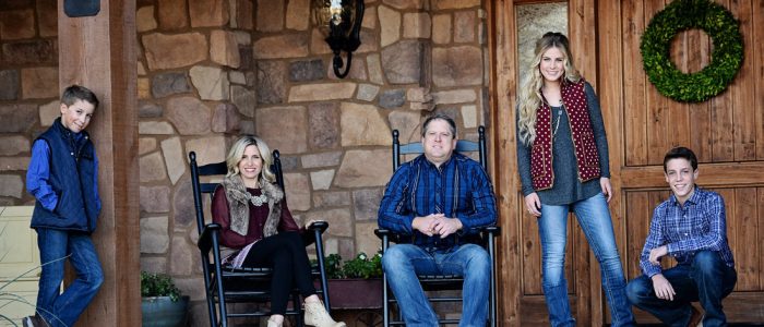 Dandy Home & Ranch: Elegancia Rústica y Diseño de Interiores Moderno