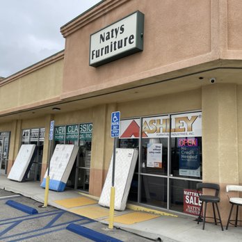 Mejores tiendas de muebles en Bloomington, CA: estilo, calidad y precios