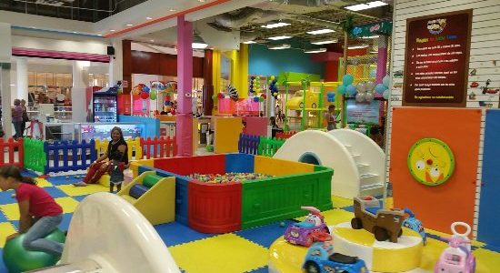 Divertida Plaza Carolina: Atracciones y Diversión para toda la Familia
