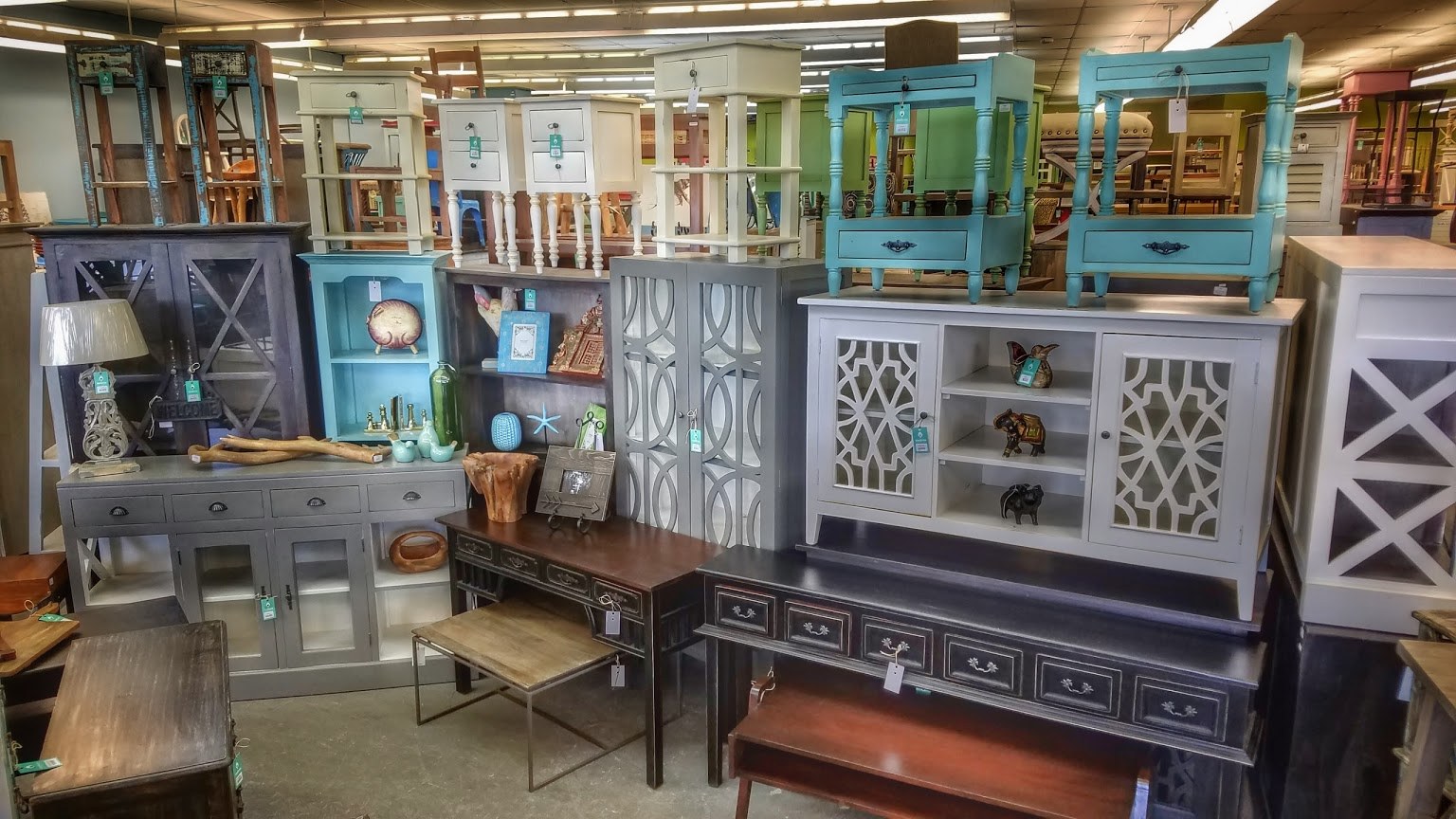 Muebles Nadeau: Diseño con Alma – Elegancia y Calidad para tu Hogar
